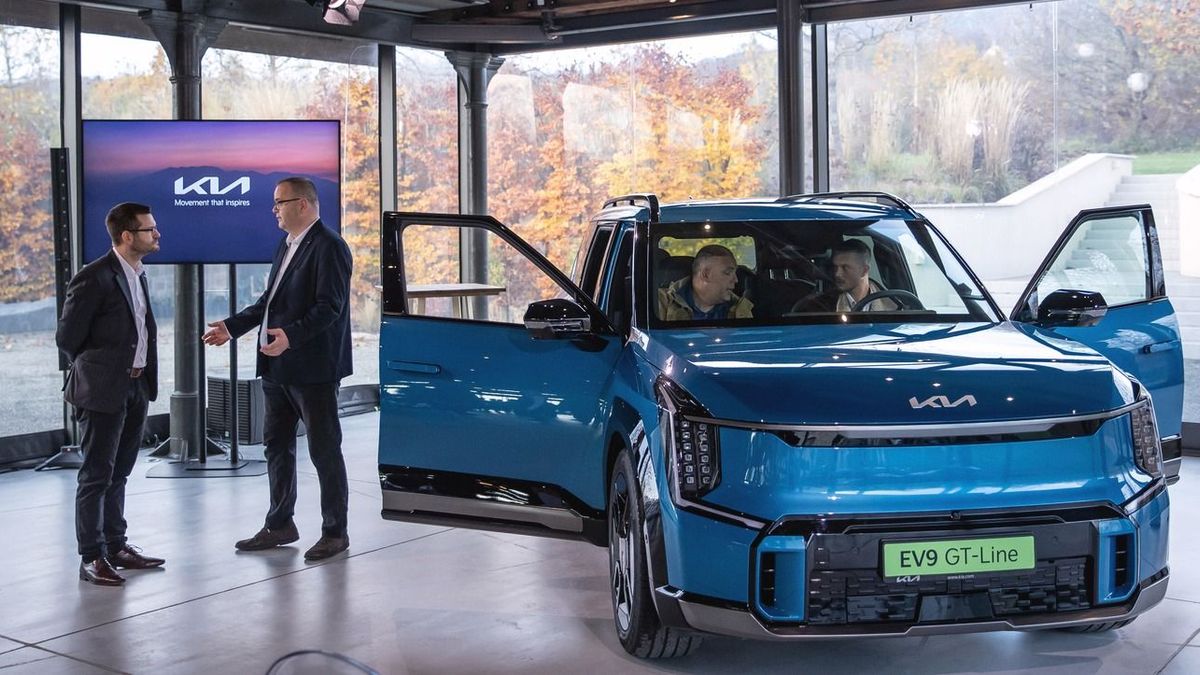 Megtorpant a hazai e-autópiac – a KIA viszont felfelé tart 
