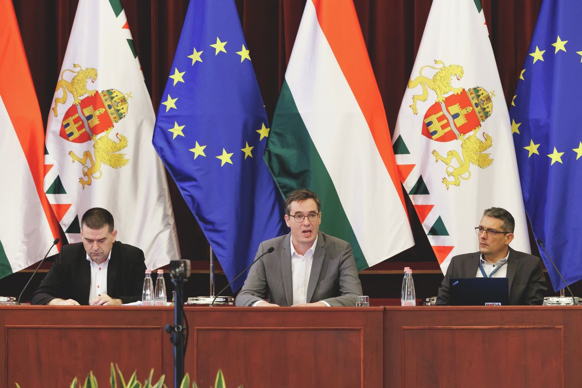 A DK és Karácsonyék is visszadobták a Tisza Párt jelöltjeit: „Nem kellenek kóklerek”