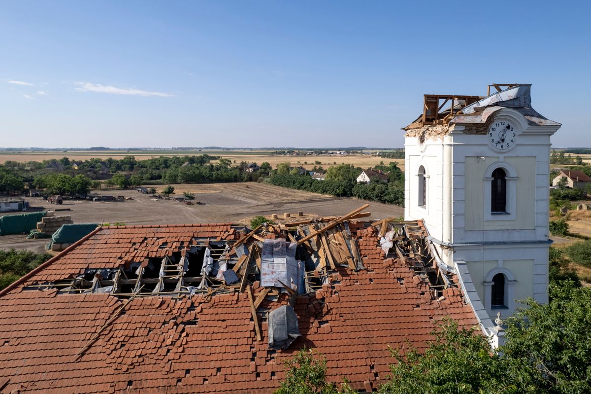 viharkár