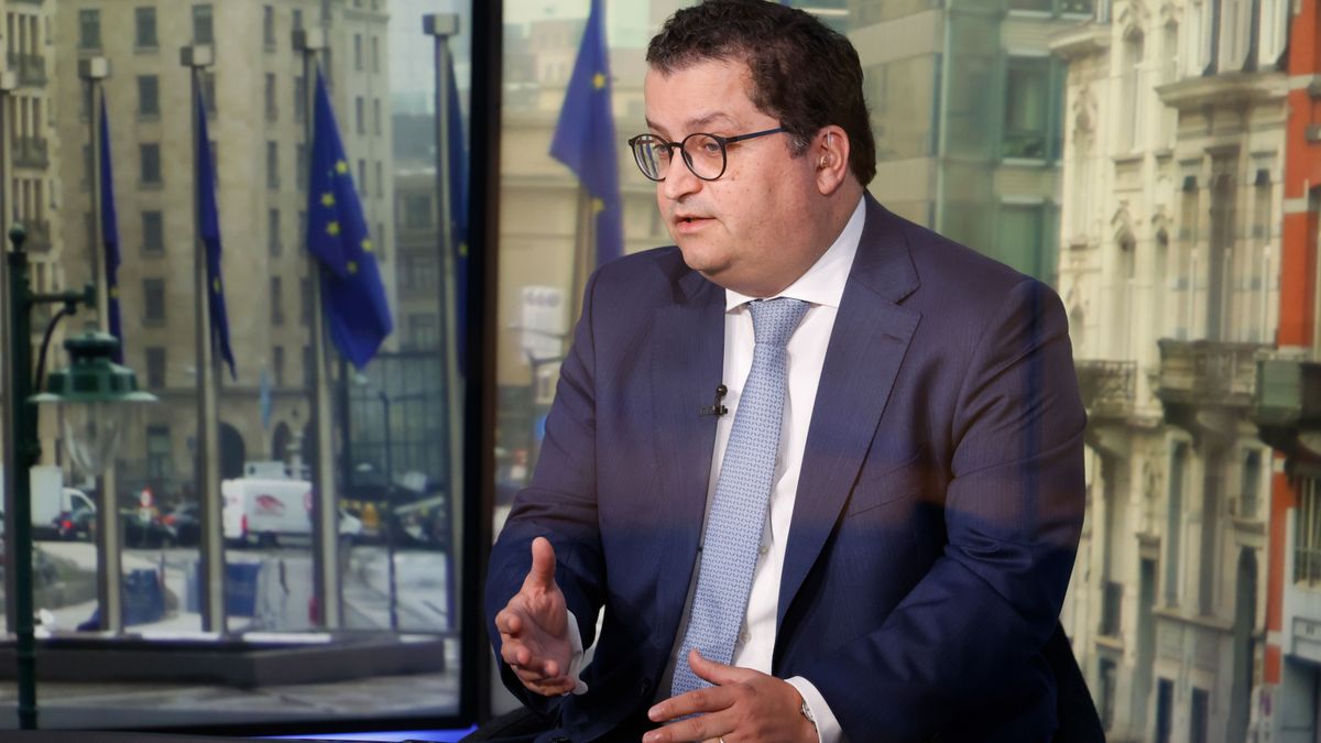Az utolsó pillanatban jöhet a vámmegállapodás – bennfentes infókat árult el a portugál pénzügyminiszter 