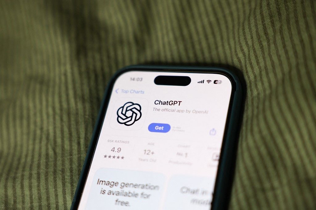 Popular And Trending Apps Photo Illustrations ChatGPT Agent: mesterséges intelligencia asszisztenst mutatott be az OpenAI
