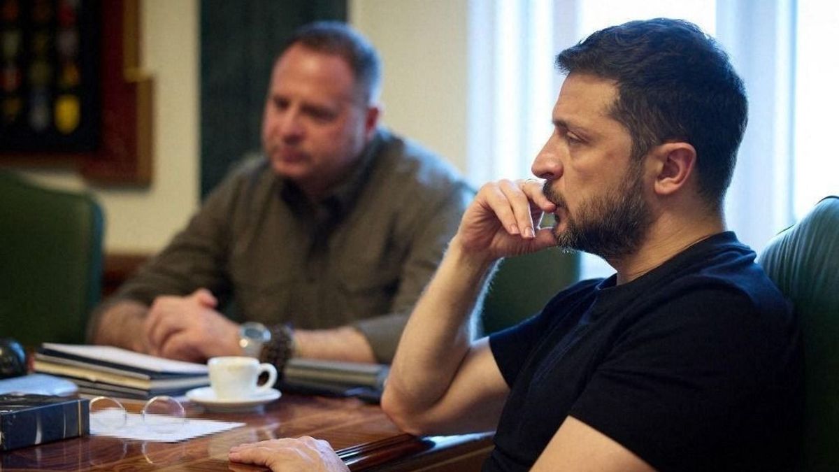 Volodimir Zelenszkij aláírta a korrupcióellenes szervek függetlenségét korlátozó törvényt 