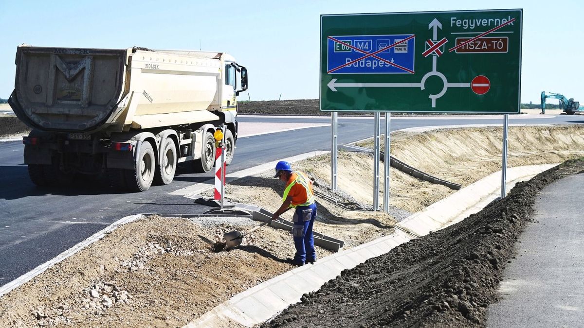 Magyarország legújabb autópályája: mérföldkőhöz ért az építés – már látszik, mikor adják át 