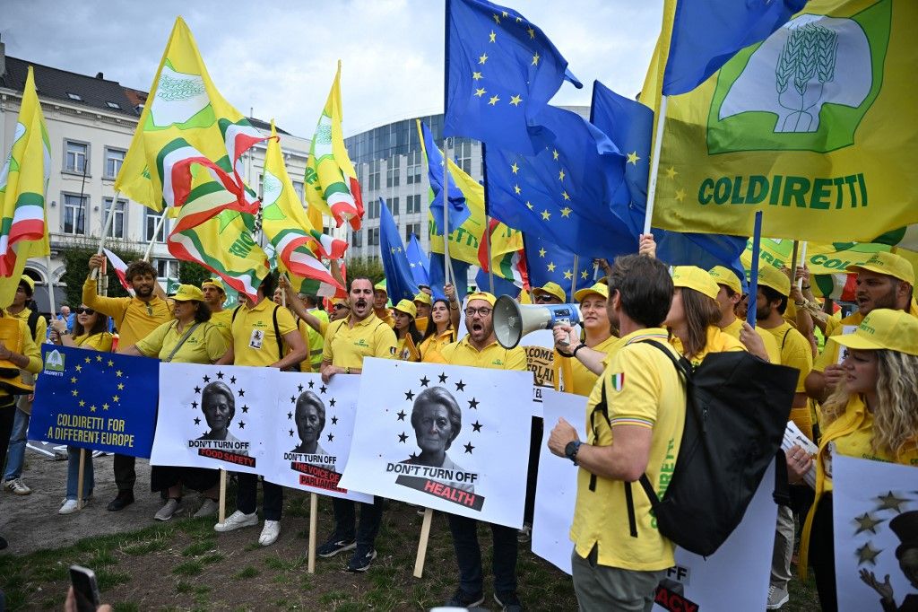 European farmers protest upcoming CAP budget in Brussels
