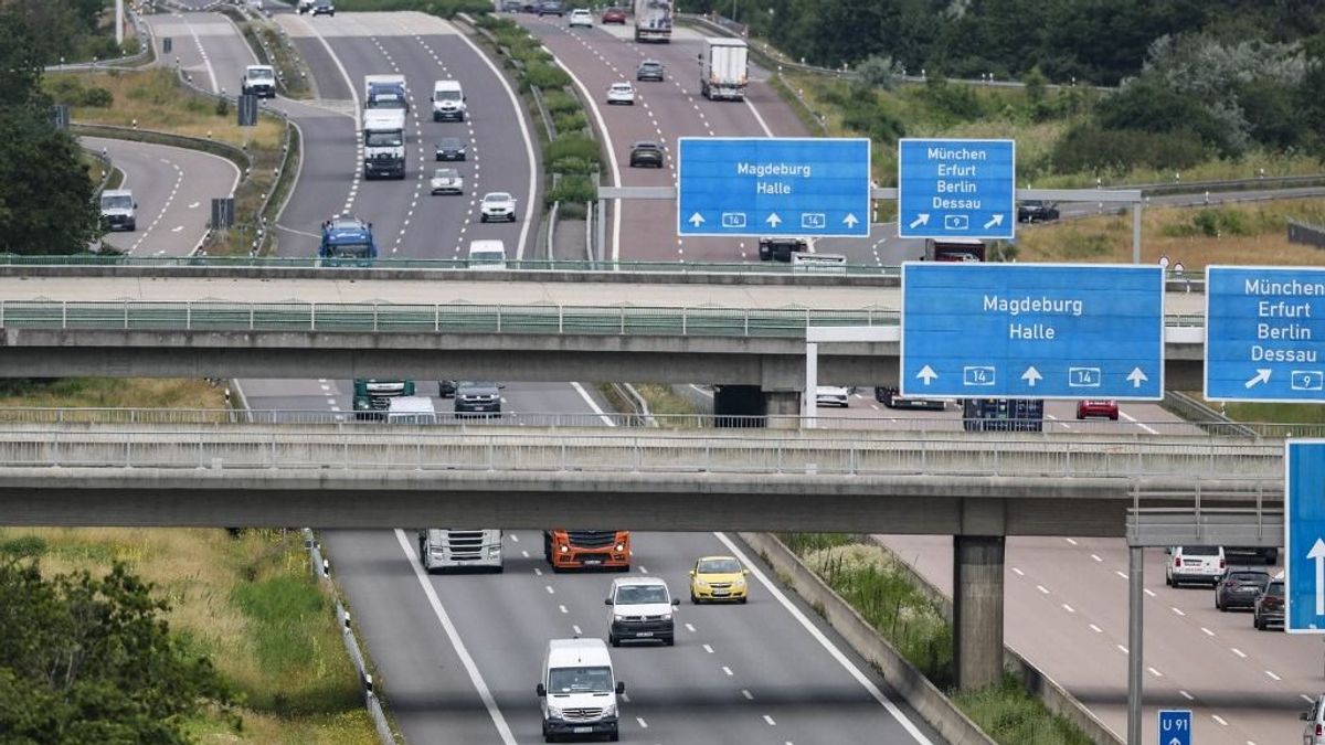 Válaszolt az MKIF: a hőség aligha okoz nálunk olyan veszélyes autópálya-hibákat, mint a németeknél