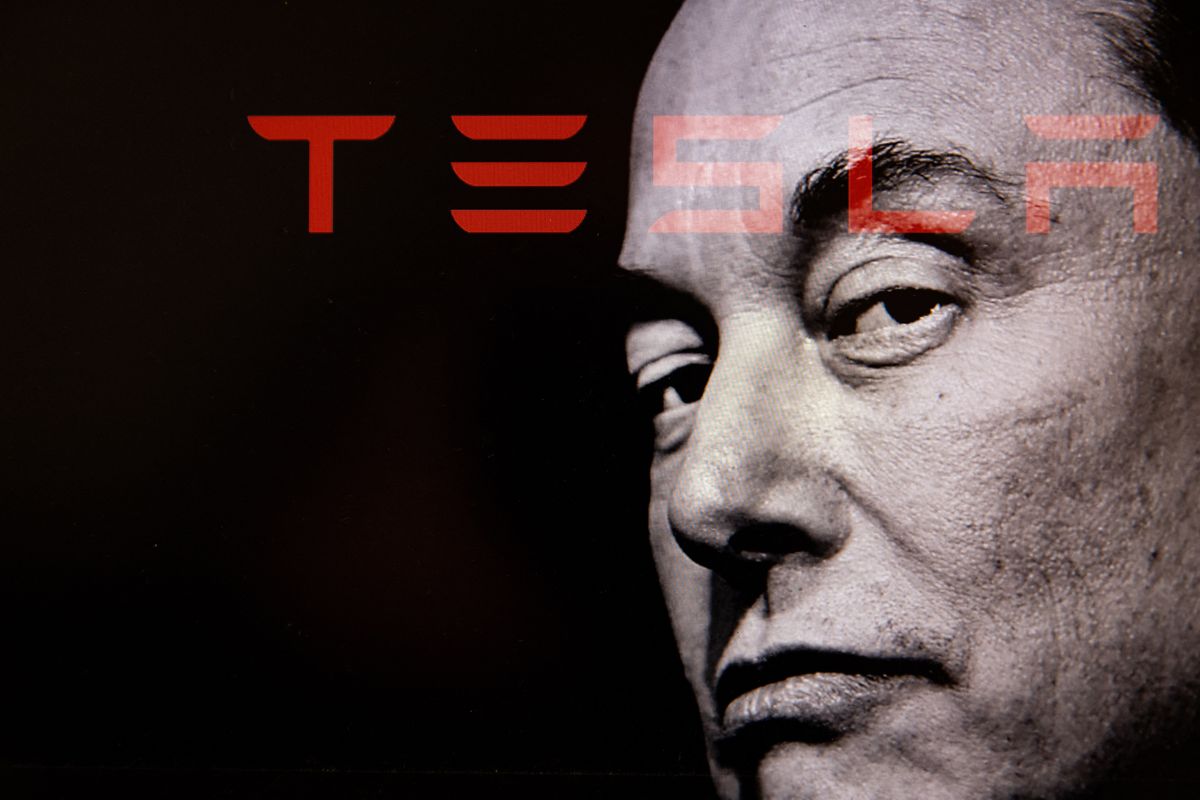 Megszavazták Trump törvényét, a Tesla akár 1,2 milliárd dollárt bukhat – Musk háborút hirdetett Trump ellen