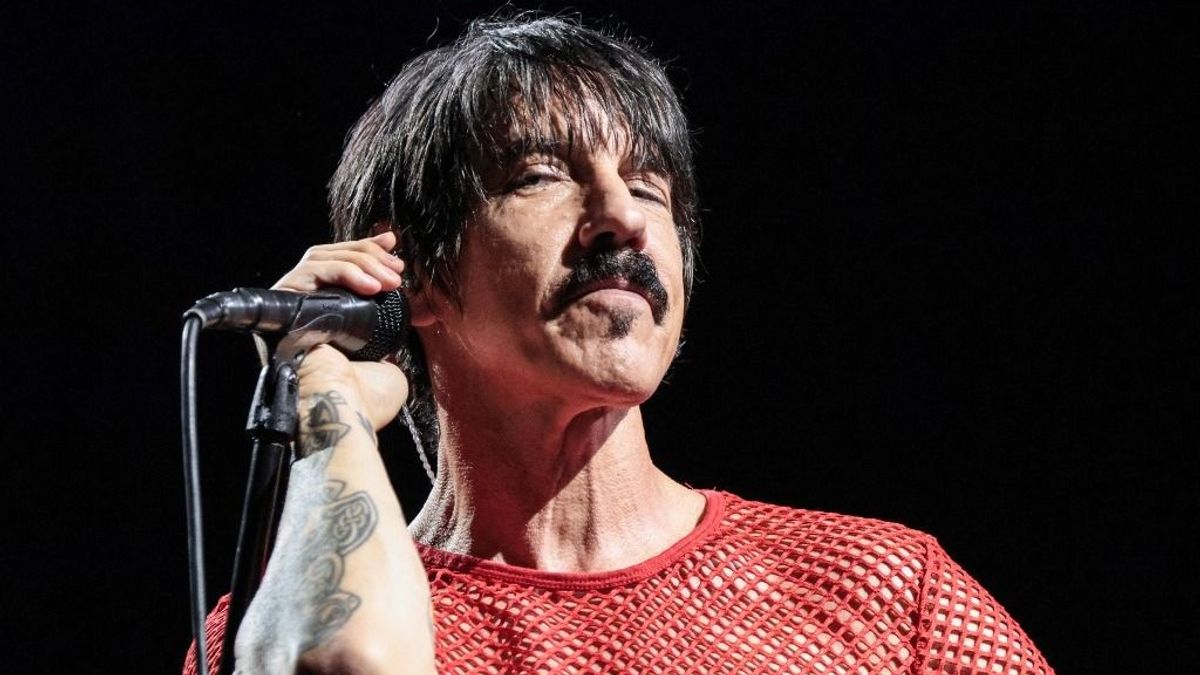 Új zeneiipari óriást hoz létre a Warner Music és a Bain Capital: a Red Hot Chili Peppers katalógusa lehet az első nagy dobás 
