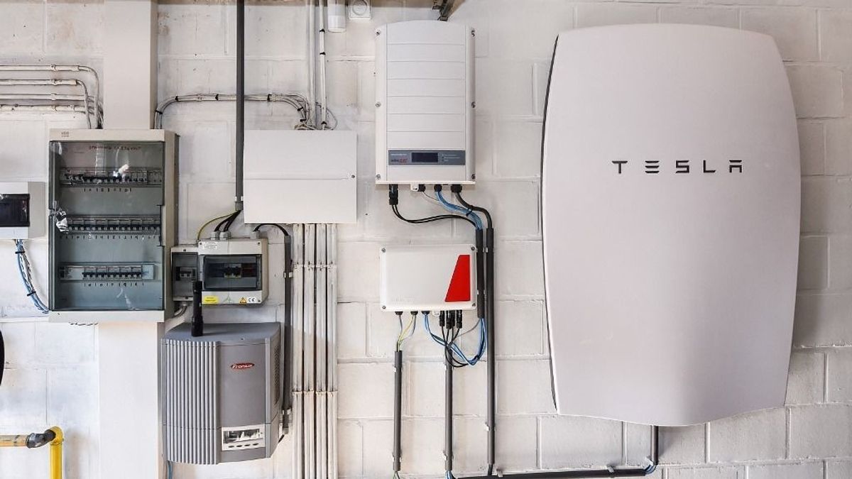 Az energiatárolás terén is élre törne a Tesla: óriási üzletet kötött Elon Musk cége