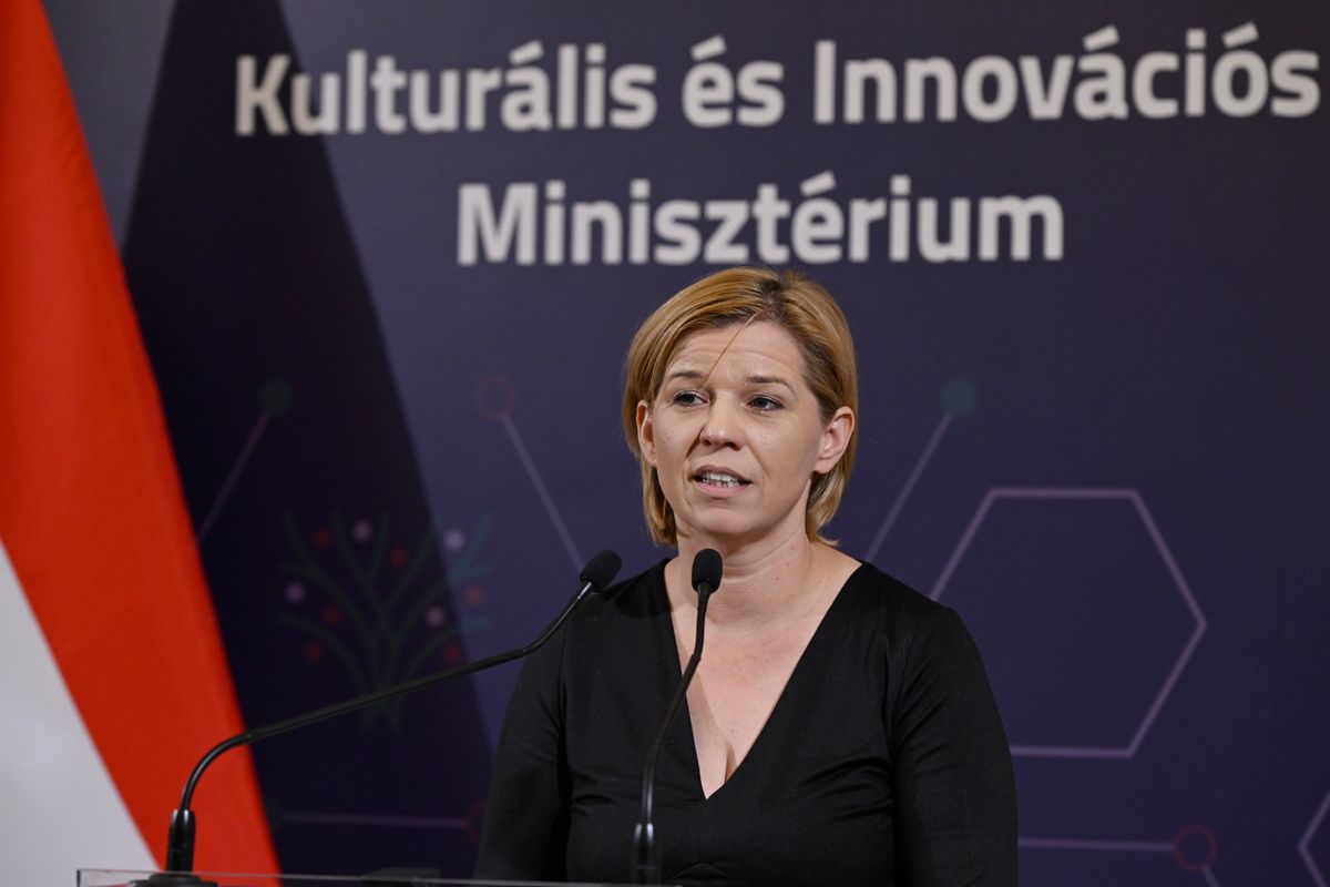 Varga-Bajusz Veronika
több mint 38 ezer fiatal részesül pályakezdési juttatásban
Tízezreket kapnak a kezdéshez a fiatalok