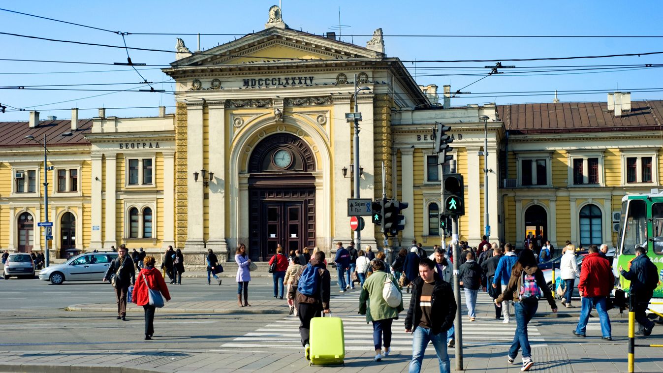 Rémisztő jelzést adtak ki a mérnökök: összeomolhat a főváros központi vasútállomása, szétrepedtek a tartógerendák – Szerbia pánikban Kép