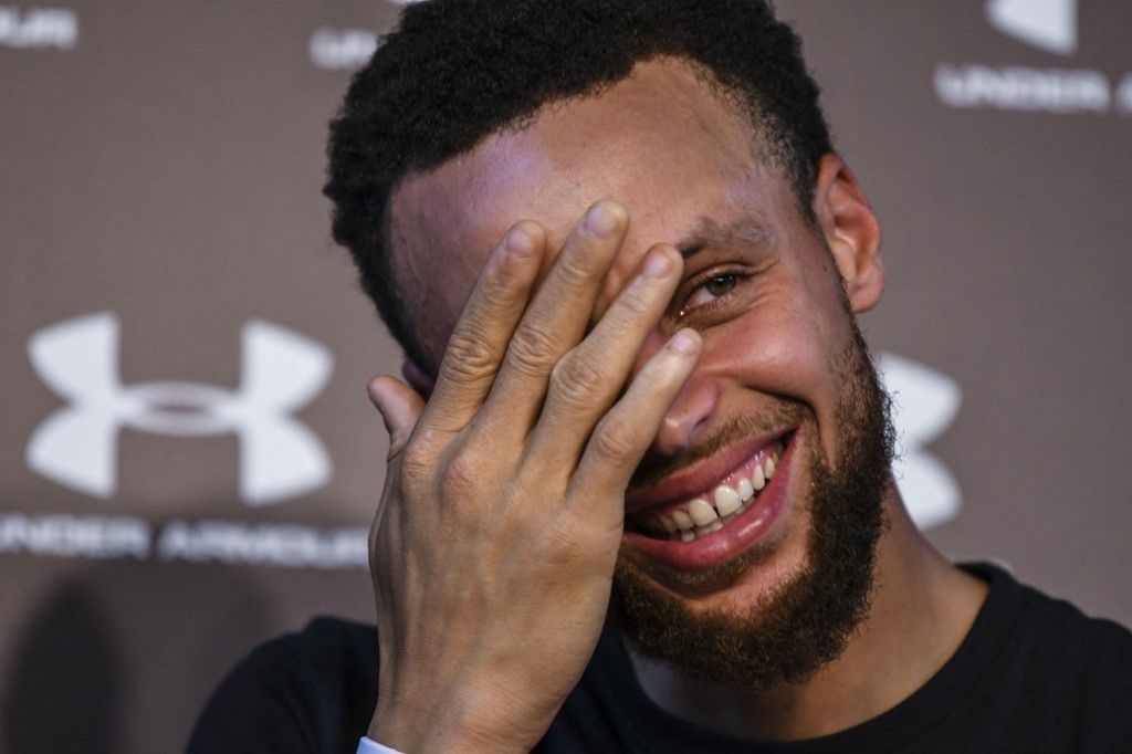 Stephen Curry meets press for 2019 Under Armour Basketball Asia Tour