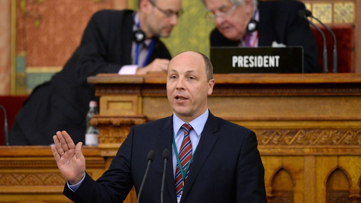 Merénylet Lvivben: lelőtték az ukrán parlament egykori elnökét – a rendőrség még keresi az elkövetőt 
