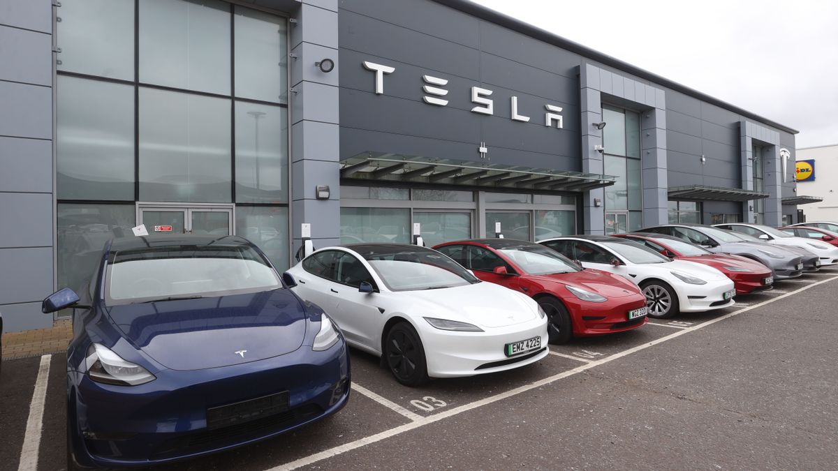 Tesla dealership damage