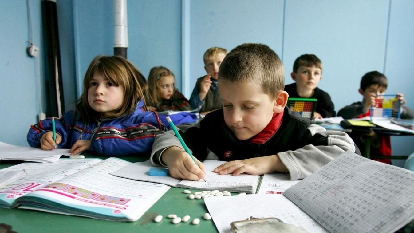 Iskolakezdés Szerbiában - annyiba is kerülhet, mint a minimálbér Kép