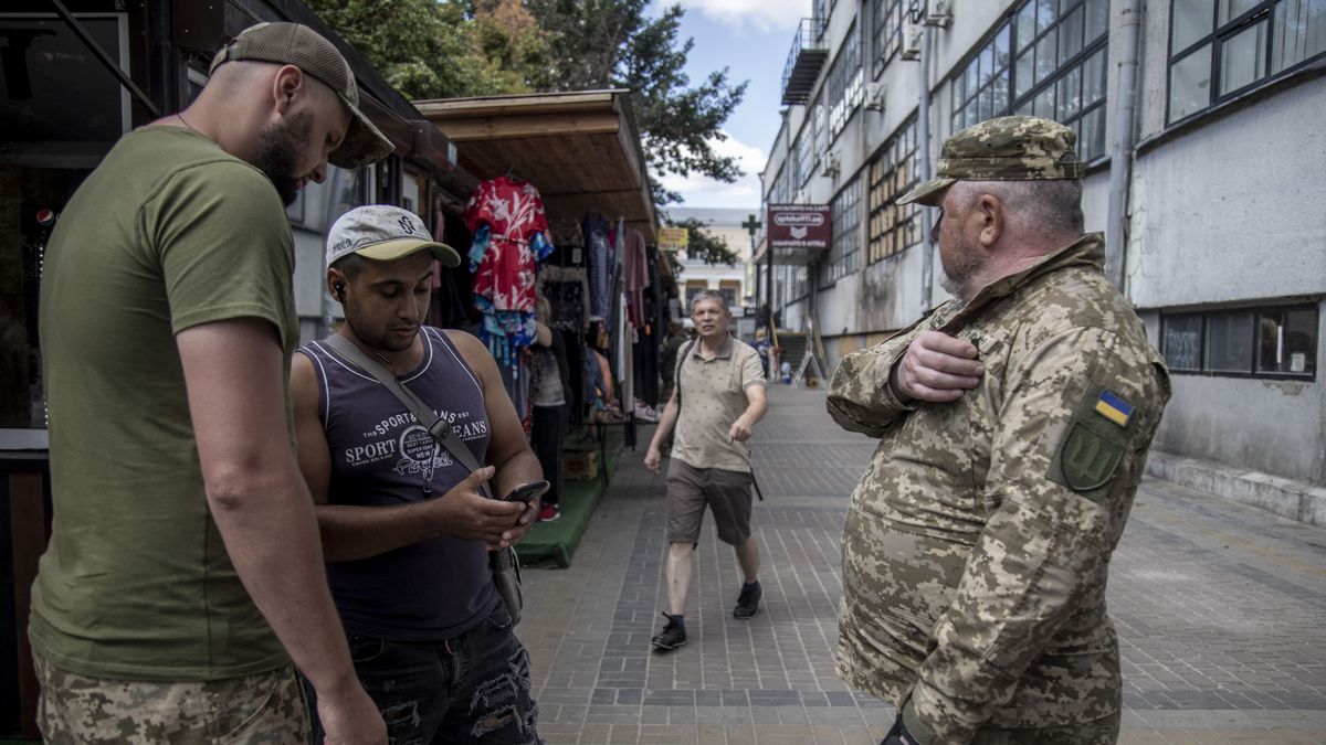 Megváltozik a sorozás Ukrajnában: új szabály lép életbe