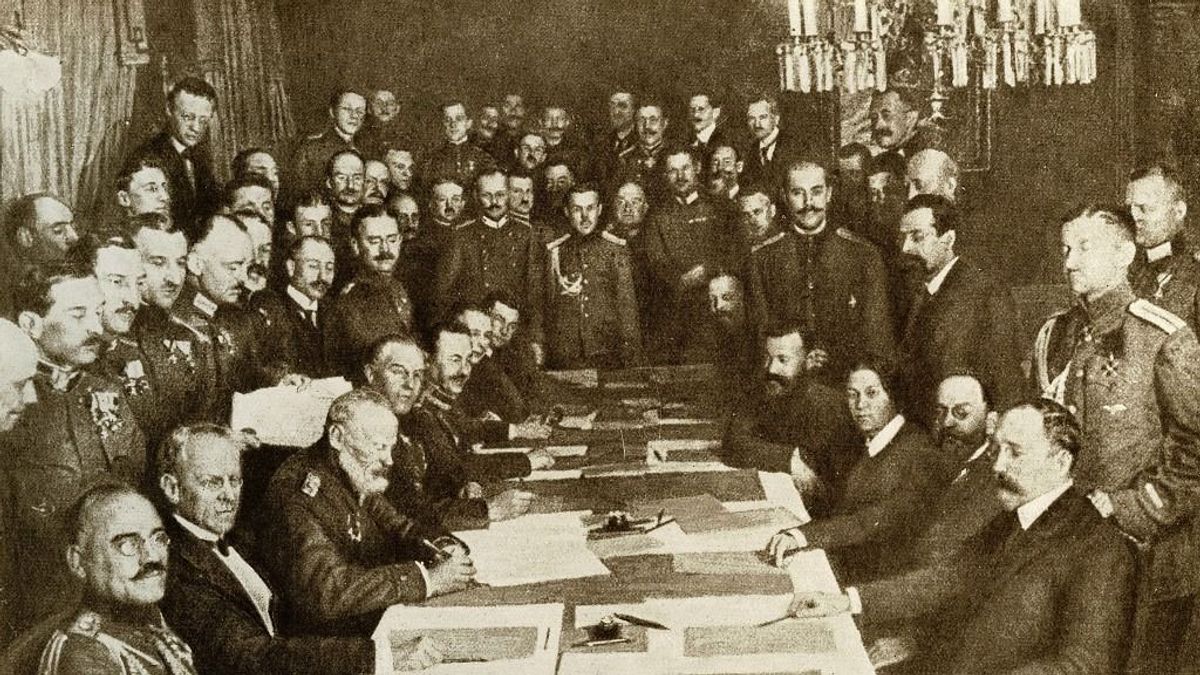 Ukrán-orosz béketárgyalások - történelmi áthallások 1918 és 2025 között 