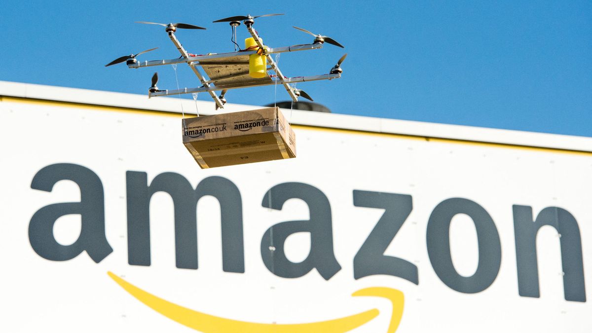 Strike- Amazon Leipzig drón