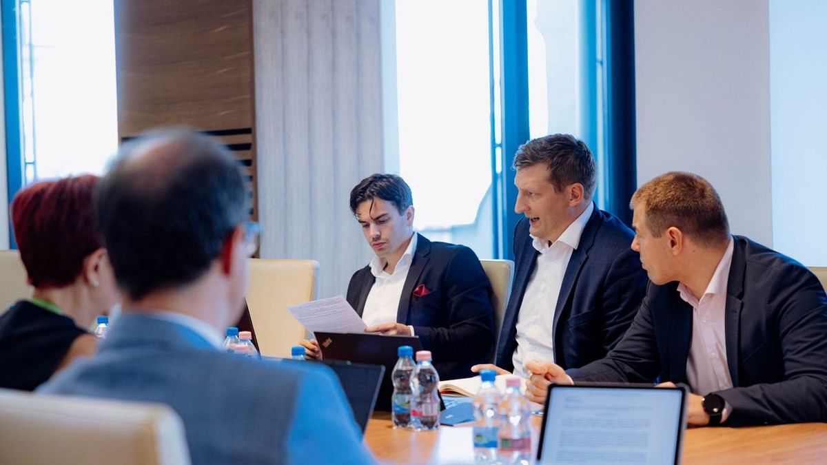 3 százalékos hitel: a kormány biztosra megy – útmutatót kapnak a bankok az Otthon Start programhoz 