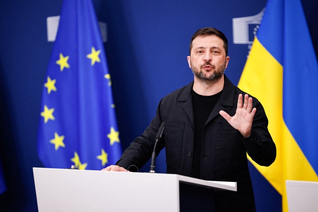 Volodimir Zelenszkij ukrán elnök
orosz-ukrán háború
Oroszország, Ukrajna
Donald Trump, Amerikai Egyesült Államok