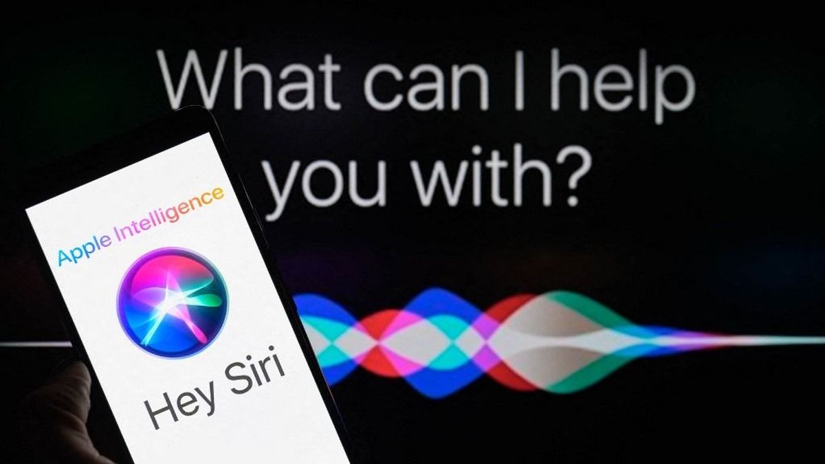Ősellenségével támogatná meg a Sirit az Apple