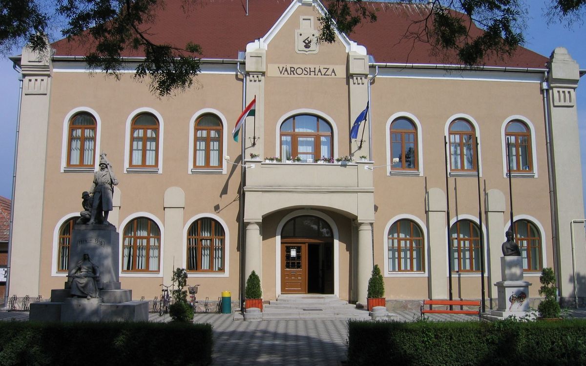 Mezőkeresztes, őnazonossági rendelet