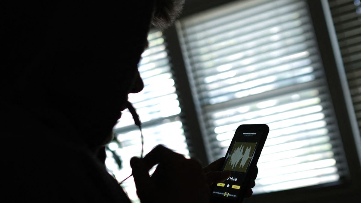 Búcsú az online állásinterjútól: a mesterséges intelligencia már a cégek orra alá is borsot tör – elárasztották a munkaerőpiacot a csalók 