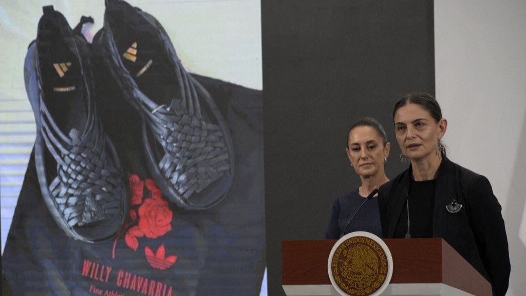 Claudia Sheinbaum mexikói elnök felszólította az Adidast, hogy vonják vissza a cipőmodellt. Fotó: EYEPIX