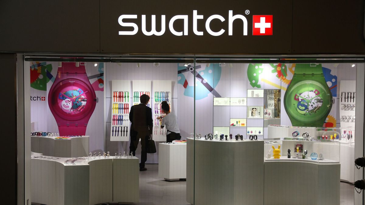 Osaka,,Japan,-,April,24:,Swatch,Store,On,April,24,