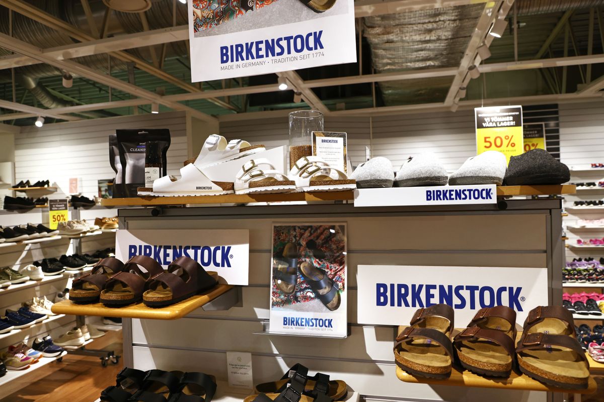Linköping,,Sweden-,10,August,2023:,Birkenstock,Sandals,In,A,Shoe