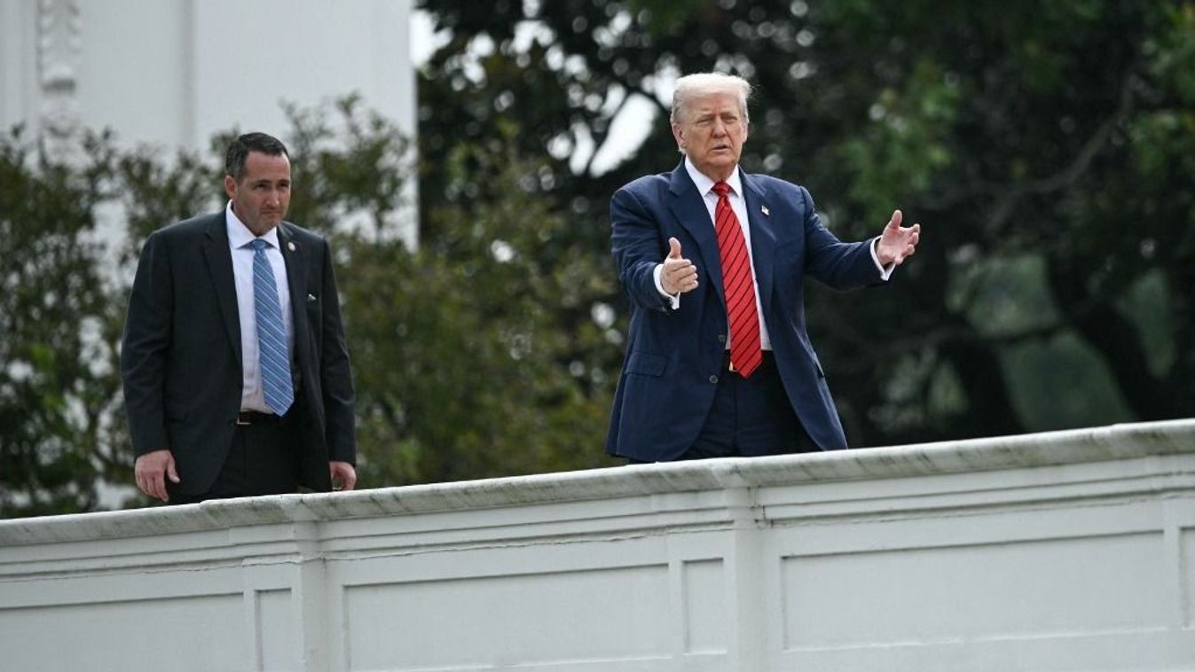 Trump nem áll le a vámokkal: a gyógyszergyártók is újra célkeresztbe kerültek Kép