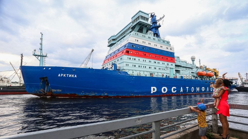 Trump-Putyin csúcstalálkozó orosz atommeghajtású jégtörő hajó