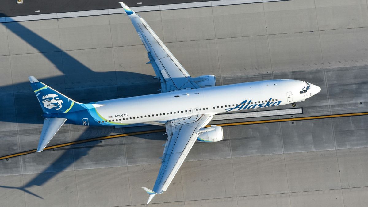 Dráma a levegőben, per a földön: a túlélő stewardessek keményen nekimennek a Boeingnek 