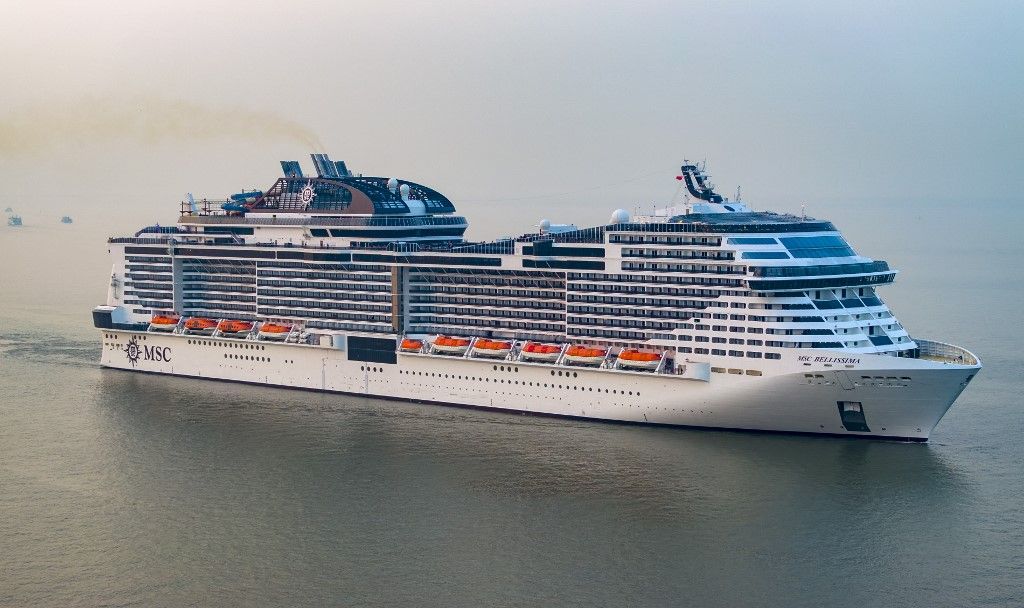 The World's Largest MSC Bellissima Launched Maiden Voyage in Shanghai luxushajó