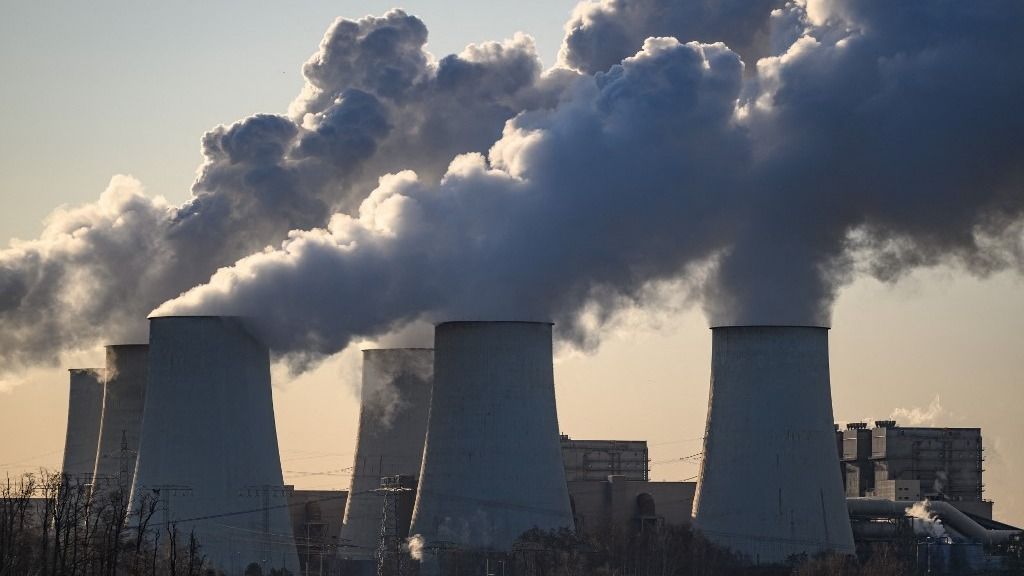 Hivatalos, történelmi pillanat Lengyelországban: megengedte az EU, hogy azt csinálják, amit a magyarok - megépül az első atomerőművük 17 ezer milliárd forintból