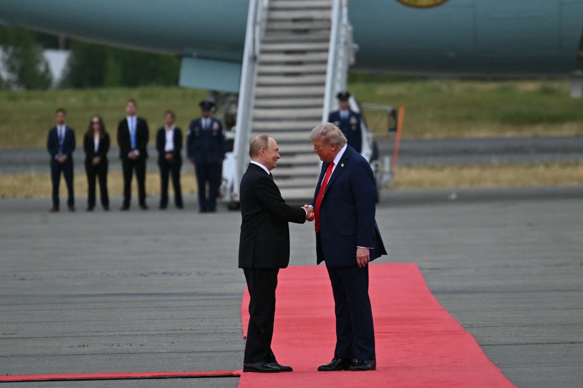 Donald Trump, Egyesült Államok, USA
Vlagyimir Putyin, Oroszország, Russia
orosz-ukrán háború, Alaszka