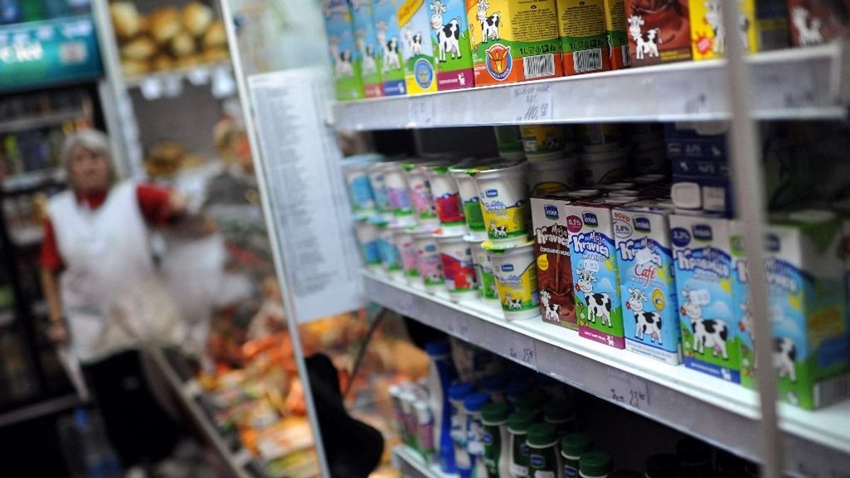 Terjed a magyar példa, ősszel Szerbiában is jön az árrésstop, több ezer termékre 