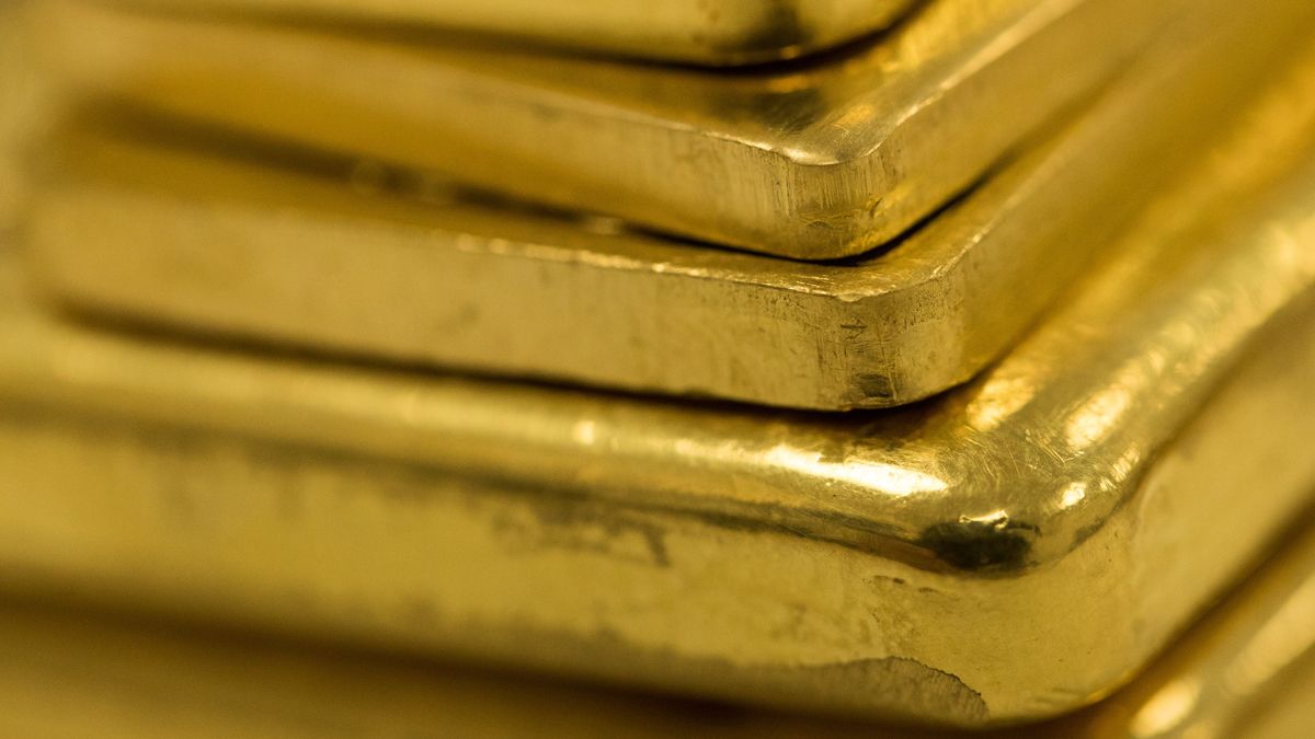 Bullion At Gold Investments Ltd. As Gold Holds Ground Near Record amerikai aranytartalék