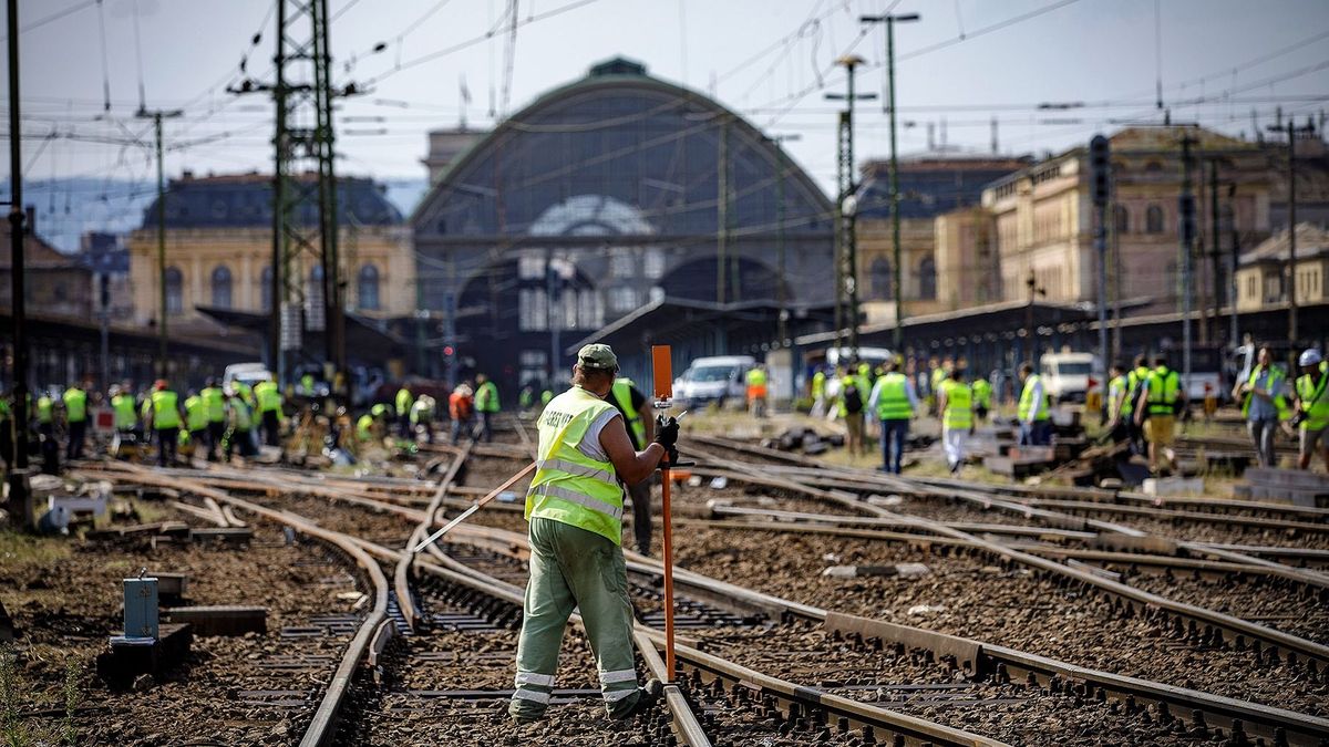 Keleti pályaudvar felújítás
MÁV vasút vonat