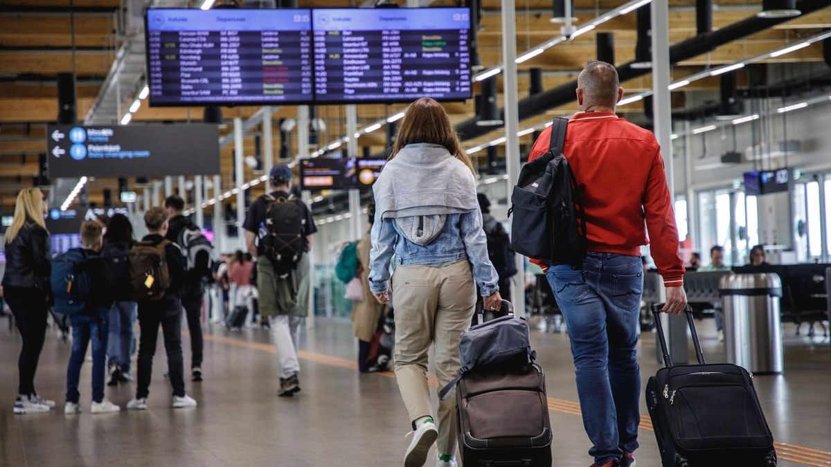 Új korszak kezdődik az európai repülőtereken: teljesen átalakulnak a biztonsági ellenőrzések – Ferihegyen is bekövetkezik