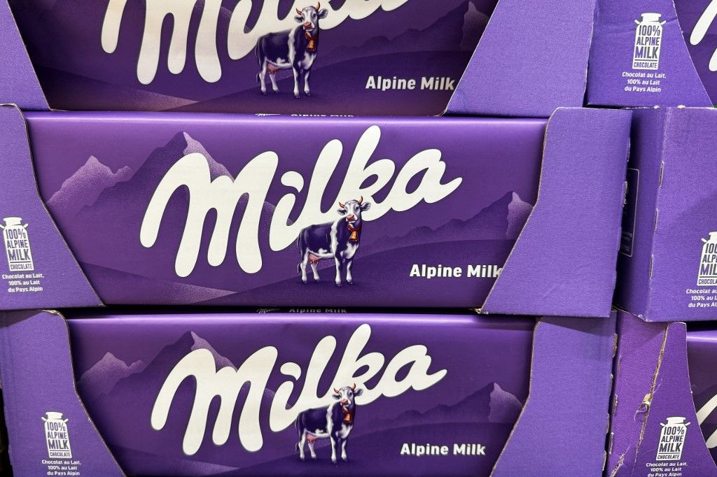 Poland Grocery Products Ez már sok: úgy drágult a Magyarországon is nagy kedvenc csokoládé a boltokban, hogy közben kisebb lett – elegük lett, bíróságra mennek a németek Milka Németország