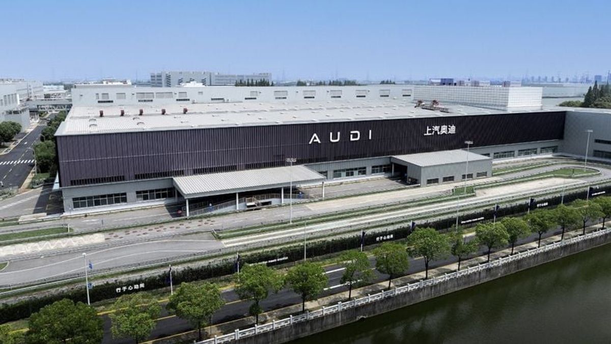 Akkora autógyárat épít az Audi Kínában, hogy Győrben is csak ámulnak: de a magyar üzemet így se tudja legyőzni