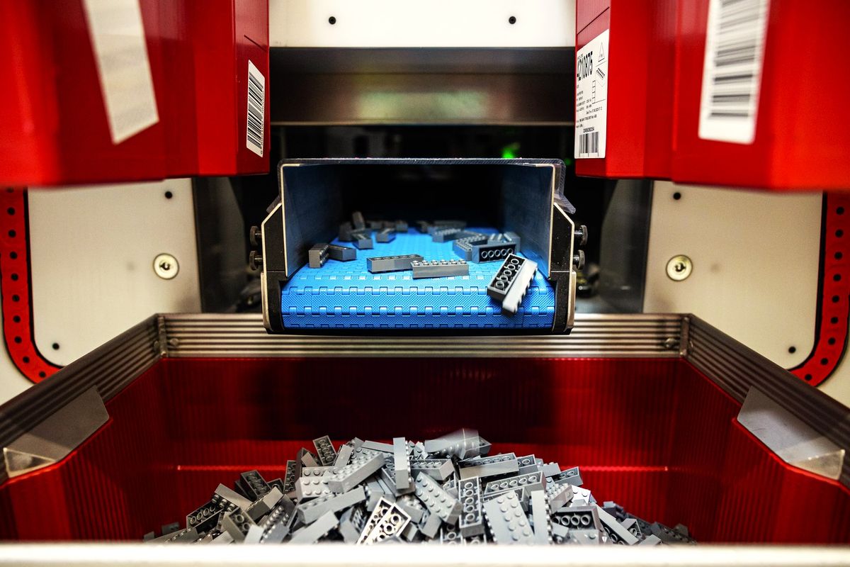 Vége a várakozásnak: befejeződik a milliárdos Lego-gyárbővítés - megújul a nyíregyházi üzem
