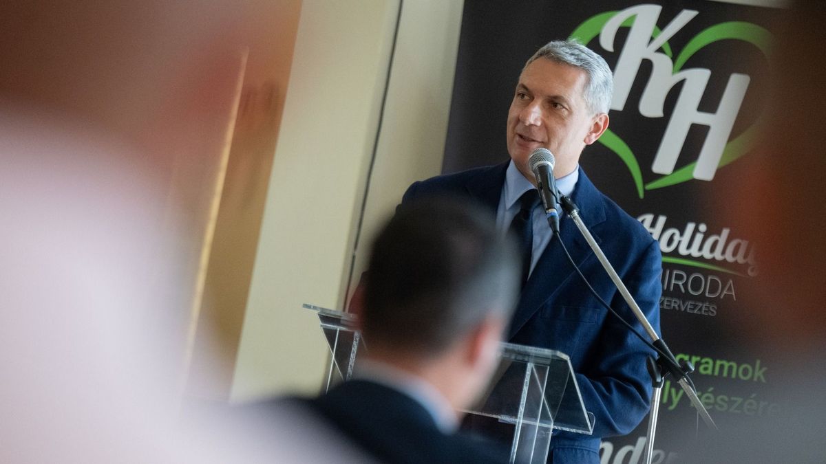 Lázár János: az adórendszer szétverése a feketefoglalkoztatást hozná vissza 