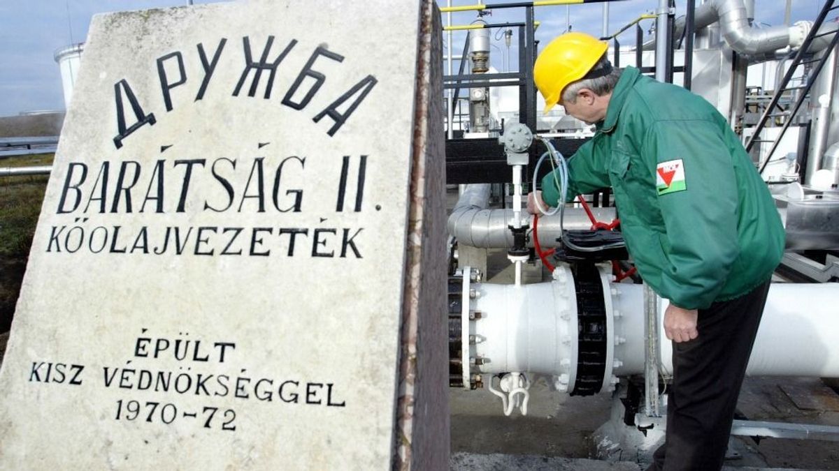 Mol: itt az újabb borús jóslat – jelentős kockázat az orosz olaj, eladása ajánlják a részvényt