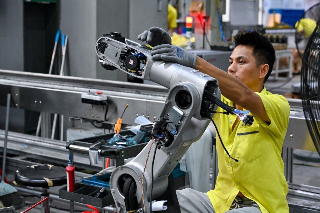 CHINA-ANHUI-WUHU-EFORT-ROBOTICS INDUSTRY (CN) Kína lett az ipari robotok legnagyobb piaca és gyártója