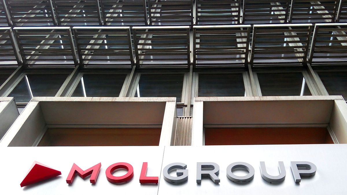 Mol Budapest,,Hungary,-,May,19,,2018:,Mol,Group,(hungarian,Oil