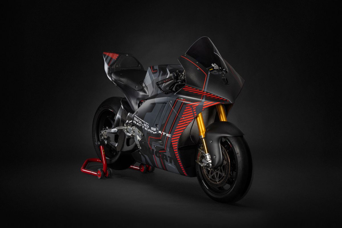 A Volkswagen, az Audi és a Ducati szilárdtest-akkumulátorcellát tesztelt