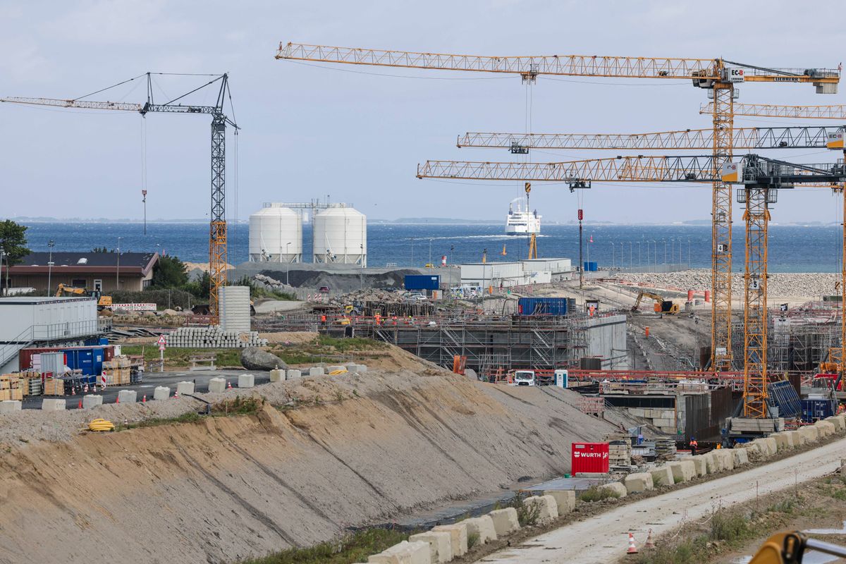 Tenger alatti alagút: elismerték a németek, nem tudják, elkészül-e valaha a 2700 milliárd forint értékű átkelő