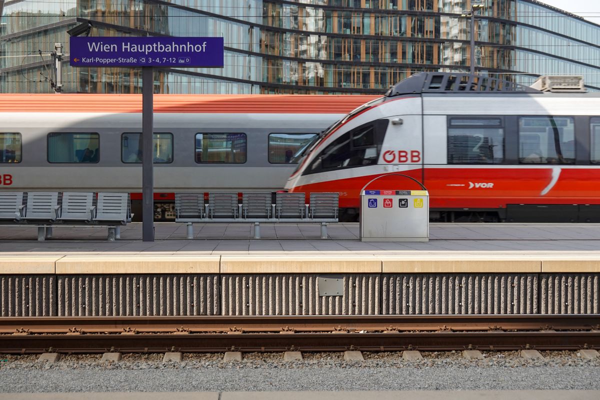 Osztrák vasút: megszorítások, leállított járatok és drága karbantartás
