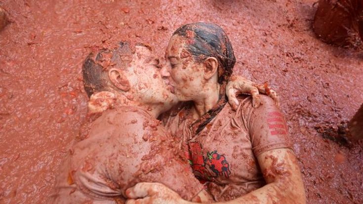 Tomatina fesztivál, Kajiki tájfun - a hét eseményei képekben